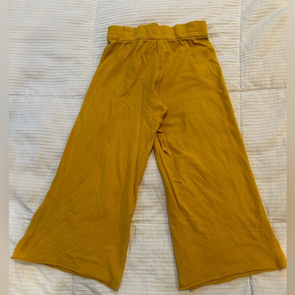 Cute yellow “sweat”-pants, size S - Picture 3 of 7